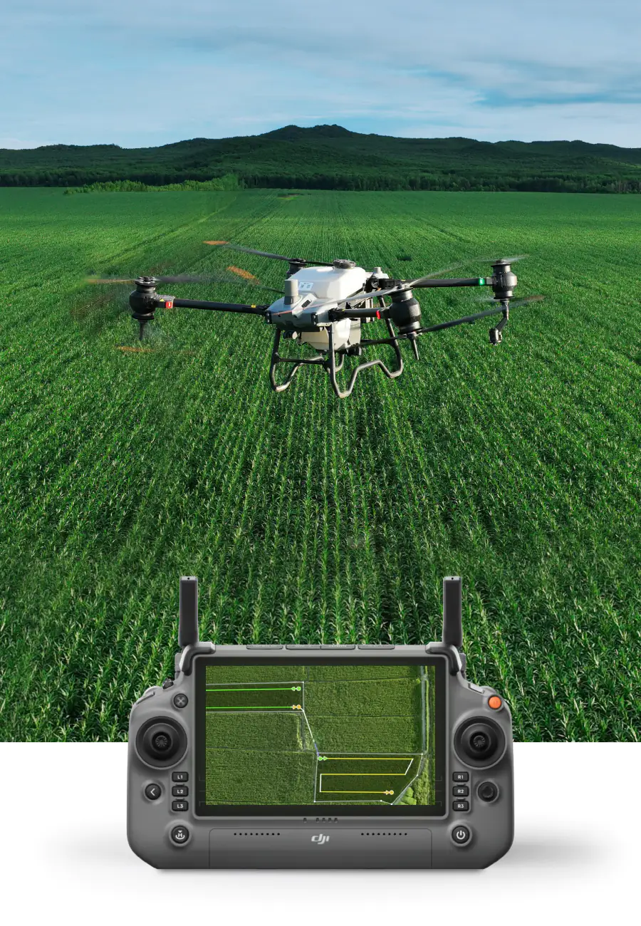 Drone DJI sobrevoando cultivo com controle